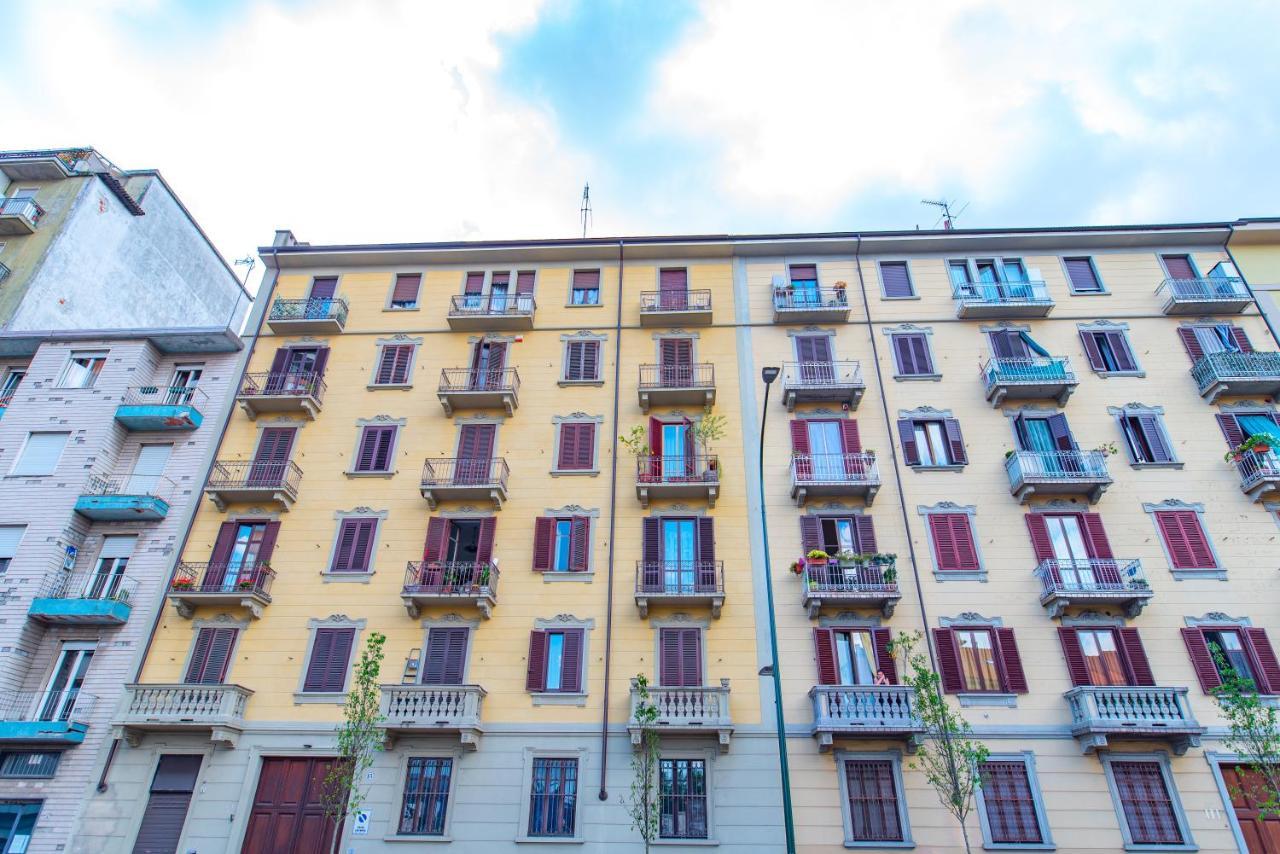 Oggi Ti Porto A Torino By Happyhostorino Lägenhet Exteriör bild
